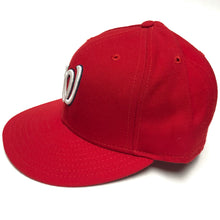 Load image into Gallery viewer, Vintage Washington Nationals New Era Fitted Hat 7 1/2