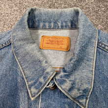 Load image into Gallery viewer, Vintage Levi's Denim Jacket M/L