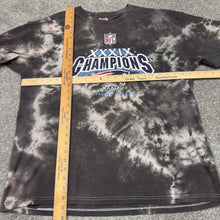 Load image into Gallery viewer, Vintage New England Patriots SB 39 Champs Custom Shirt XL