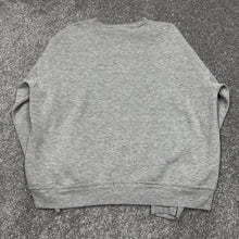 Load image into Gallery viewer, Vintage New England Patriots Gray Sweatshirt Women's S/M