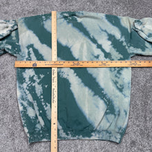 Load image into Gallery viewer, Vintage New Hampshire Fisher Cats Custom Sweatshirt L