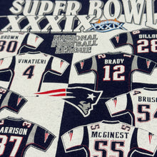 Load image into Gallery viewer, Vintage New England Patriots Super Bowl 39 Champs Shirt M