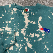 Load image into Gallery viewer, Vintage New England Patriots Custom Teal Sweatshirt M