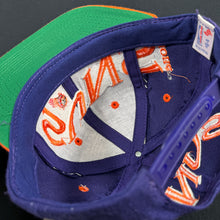 Load image into Gallery viewer, Vintage Phoenix Suns Wool Snapback Hat NWT
