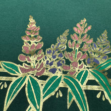 Load image into Gallery viewer, Vintage Newfoundland Lupins Flowers Shirt M