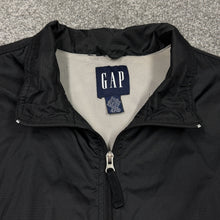 Load image into Gallery viewer, Vintage 2000 GAP Black Windbreaker Jacket XL