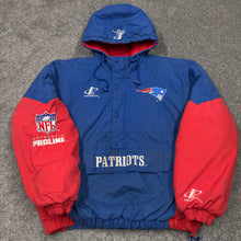 Load image into Gallery viewer, Vintage New England Patriots Logo Athletic Puffer Jacket XL
