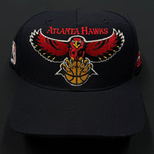 Load image into Gallery viewer, Vintage Atlanta Hawks SS PL Snapback Hat