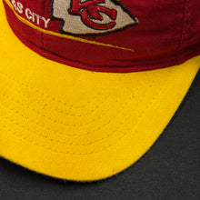Load image into Gallery viewer, Vintage Kansas City Chiefs Snapback Hat