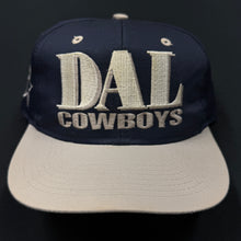 Load image into Gallery viewer, Vintage Dallas Cowboys Big Text Snapback Hat