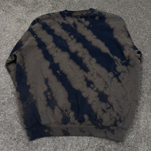 Load image into Gallery viewer, Vintage 2003 AFC Champions New England Patriots Sweatshirt XL/2XL