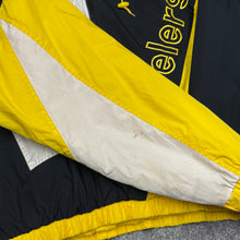 Load image into Gallery viewer, Vintage Pittsburgh Steelers Pro Player Jacket L