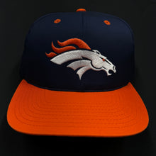 Load image into Gallery viewer, Vintage Denver Broncos Twill PL Snapback Hat