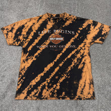 Load image into Gallery viewer, Vintage Harley Davidson Ellington CT Shirt L