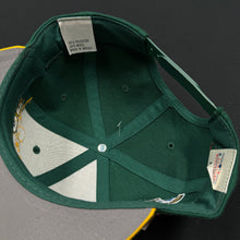 Load image into Gallery viewer, Vintage Mark McGwire Oakland A&#39;s Snapback Hat NWT