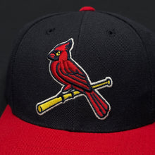 Load image into Gallery viewer, Vintage St. Louis Cardinals PL Snapback Hat