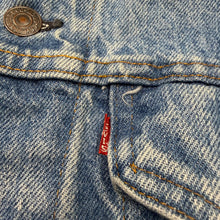 Load image into Gallery viewer, Vintage Levi's Denim Jacket M/L