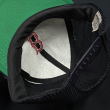 Load image into Gallery viewer, Vintage Boston Red Sox Mesh Plain Logo Snapback Hat