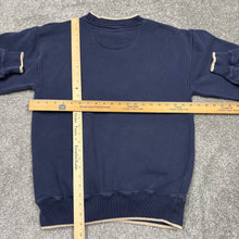 Load image into Gallery viewer, Vintage Greatest Fisherman Sweatshirt M