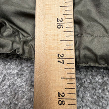 Load image into Gallery viewer, Vintage GAP Windbreaker Jacket S/M