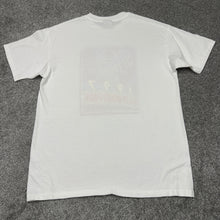 Load image into Gallery viewer, Vintage 1997 Breeder's Cup Horse Race Shirt L