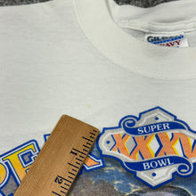 Load image into Gallery viewer, Vintage Super Bowl 35 Ravens Giants Shirt S/M