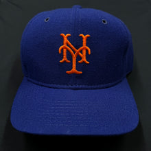 Load image into Gallery viewer, Vintage New York Mets SS PL Snapback Hat