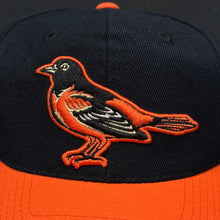 Load image into Gallery viewer, Vintage Baltimore Orioles SS PL Shallow Snapback Hat