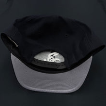 Load image into Gallery viewer, Vintage Chicago White Sox Logo Athletic PL Snapback Hat