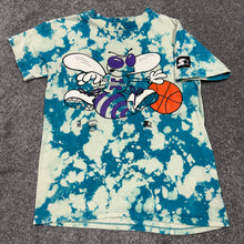 Load image into Gallery viewer, Vintage Charlotte Hornets Starter Shirt Women&#39;s XS/S