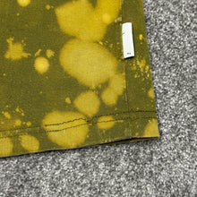 Load image into Gallery viewer, Vintage Roadrunner Looney Tunes Pocket Shirt M