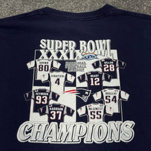 Load image into Gallery viewer, Vintage New England Patriots Super Bowl 39 Champs Shirt M