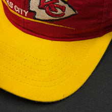 Load image into Gallery viewer, Vintage Kansas City Chiefs Snapback Hat