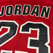 Load image into Gallery viewer, Vintage Michael Jordan Chicago Bulls Champion Jersey XL