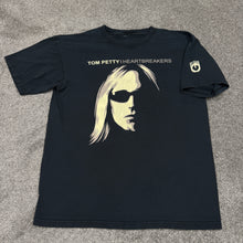 Load image into Gallery viewer, Vintage 2005 Tom Petty Heartbreakers Shirt