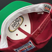 Load image into Gallery viewer, Vintage San Francisco 49ers SS PL Snapback Hat
