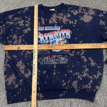 Load image into Gallery viewer, Vintage New England Patriots Sweatshirt L/XL