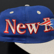 Load image into Gallery viewer, Vintage New England Patriots LOGO 7 Wrap Snapback Hat
