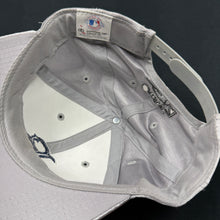 Load image into Gallery viewer, Vintage Boston Red Sox Silver PL Snapback Hat