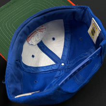 Load image into Gallery viewer, Vintage New York Islanders Snapback Hat