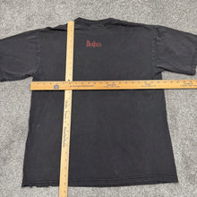 Load image into Gallery viewer, Vintage The Beatles Shirt S