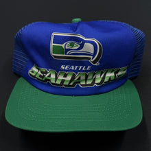 Load image into Gallery viewer, Vintage Seattle Seahawks New Era Mesh Snapback Hat
