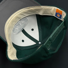 Load image into Gallery viewer, Vintage New York Jets SS PL Snapback Hat