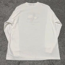 Load image into Gallery viewer, Vintage New England Patriots Super Bowl 38 Long Sleeve Shirt XLT