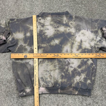 Load image into Gallery viewer, Vintage Martha’s Vineyard Custom Sweatshirt Women’s L/XL