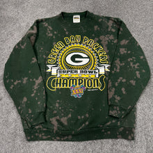 Load image into Gallery viewer, Vintage 1997 Green Bay Packers SB Champions Custom Sweatshirt L