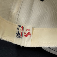 Load image into Gallery viewer, Vintage 1992 NBA All Star Game Snapback Hat