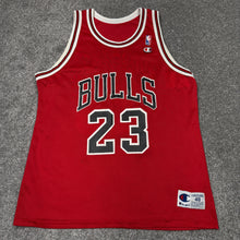 Load image into Gallery viewer, Vintage Michael Jordan Chicago Bulls Champion Jersey XL