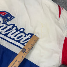 Load image into Gallery viewer, Vintage New England Patriots Apex One Puffer Jacket M