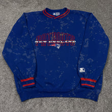Load image into Gallery viewer, Vintage New England Patriots Starter Sweatshirt L